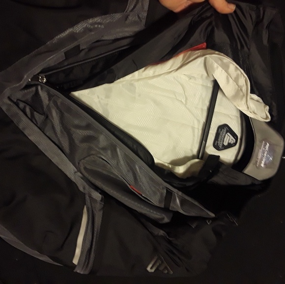 Fieldsheer and mobile warming jackets - Picture 4 of 8